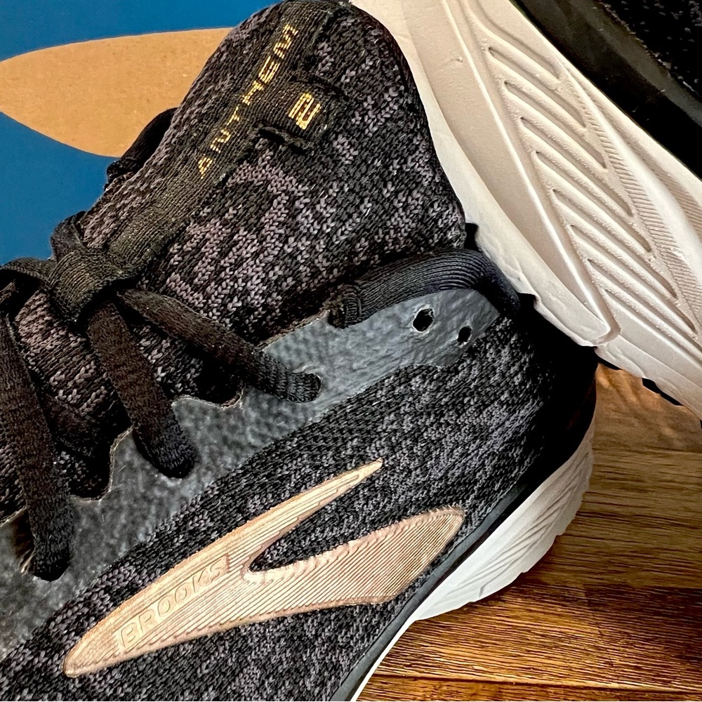 Brooks Anthem 2 - Men's Size 11 - Picture 7 of 9